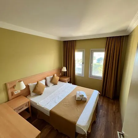 Exen By Weekend Hotel 3*