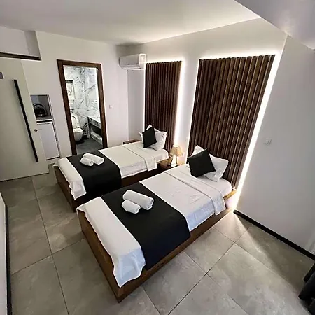 Exen By Weekend Hotel 3*