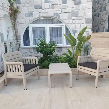 Exen By Weekend 酒店 3*