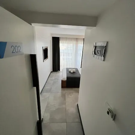 酒店 Exen By Weekend 3*